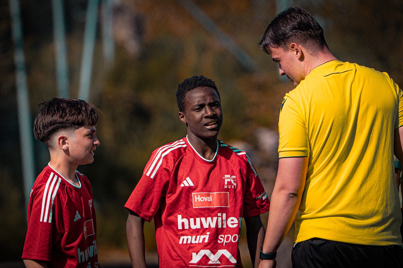 Fussball Zweikampf am Ball